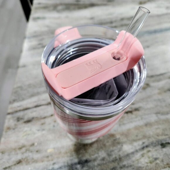 Stanley 20 oz Stainless Steel H2.0 FlowState Tumbler Strawberry Cream Twist - Picture 3 of 3